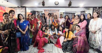 रंगोत्सव में गीत व नृत्य की सुंदर प्रस्तुति