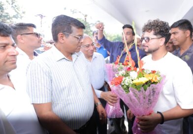 दून पहुंचे भारतीय क्रिकेटर कुलदीप यादव