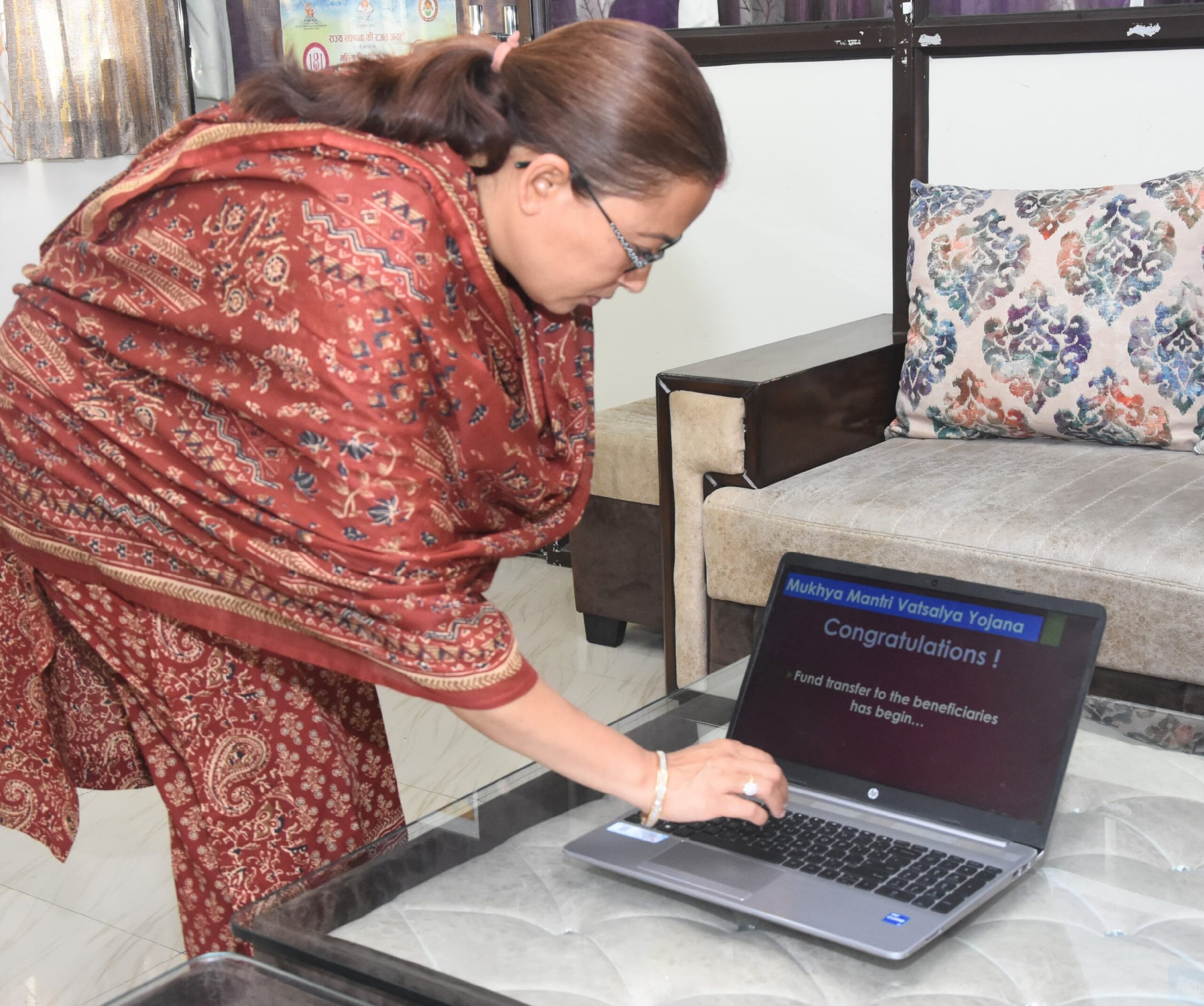 वात्सल्य योजना के तहत 3 करोड़ 2 लाख खातों में ट्रांसफर