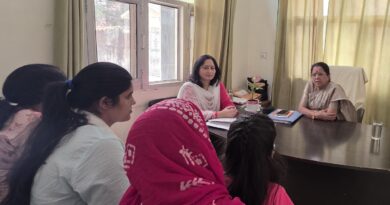 औचक निरीक्षण : महिला आयोग अध्यक्ष ने व्यवस्थाओं का जायजा लेकर पीड़ित महिलाओं का जाना हाल