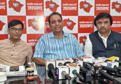 चमोली ने हरदा के रोड शो पर साधा निशाना, बताया राजनैतिक ड्रामेबाजी